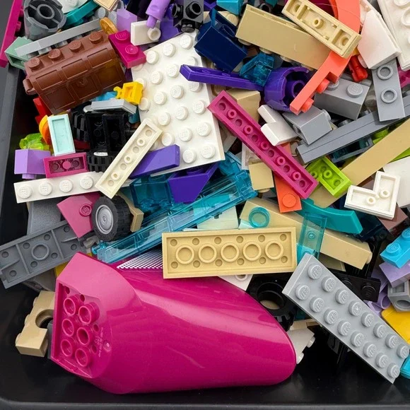 Lego Bulk Lot 2.5lb Mixed Multicolor Bricks Plates Wheels Specialty Pieces - Picture 2 of 5